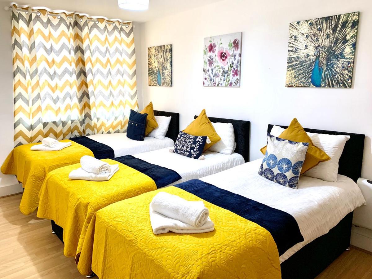 Central London 2 Bedrooms, Seperate Recption, Full Kitchen, Free Parking Exterior foto