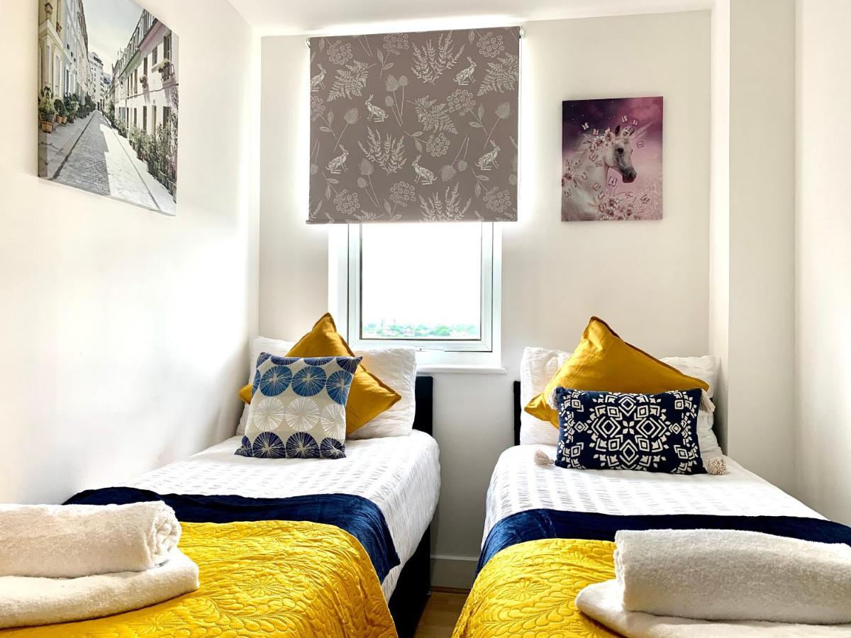Central London 2 Bedrooms, Seperate Recption, Full Kitchen, Free Parking Exterior foto